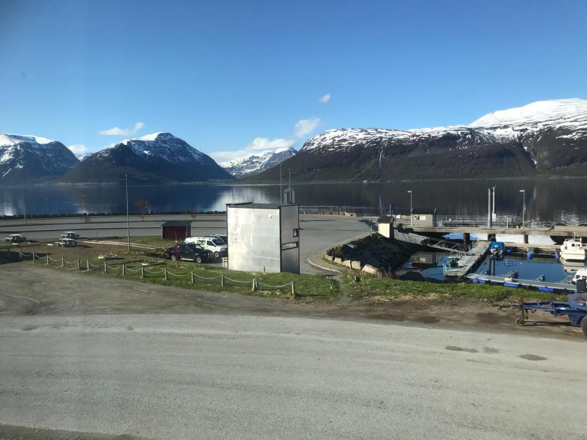 Lyngenfjord Gammelhotell Olderdalen Eksteriør billede