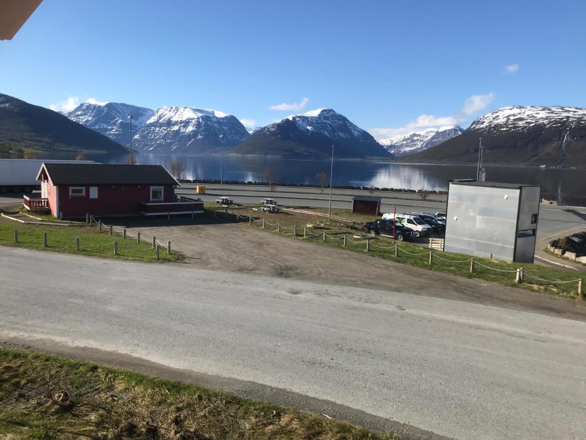 Lyngenfjord Gammelhotell Olderdalen Eksteriør billede